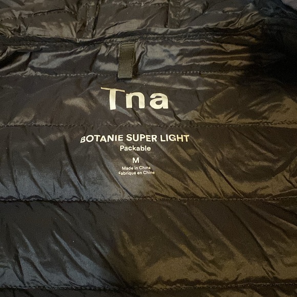 Black puffer jacket - Picture 2 of 2